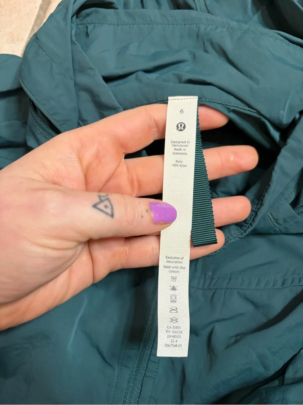 Lululemon Evergreen Cropped Full-Zip Hoodie (Green Jasper/Wild Indigo) Size 6